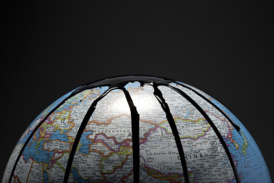 石油產(chǎn)業(yè)迎戰(zhàn)汽車電動(dòng)化