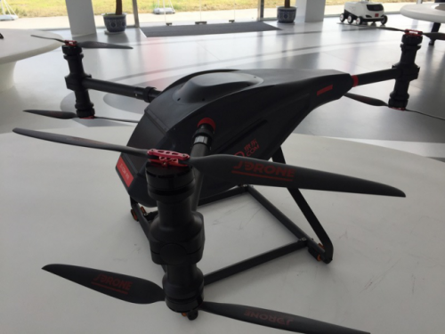 機(jī)器“上天”為了讓你買買買：無人機(jī)送貨到底靠譜嗎？