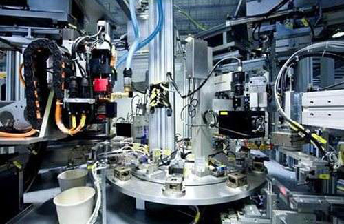 互聯(lián)設(shè)備與日俱增 智造產(chǎn)業(yè)面臨網(wǎng)絡(luò)安全挑戰(zhàn)