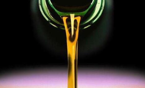 機(jī)會(huì)與挑戰(zhàn)并存 哪些大事改變了潤(rùn)滑油業(yè)走向?