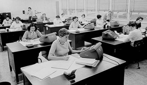 反思數(shù)字化轉型，展望未來十年